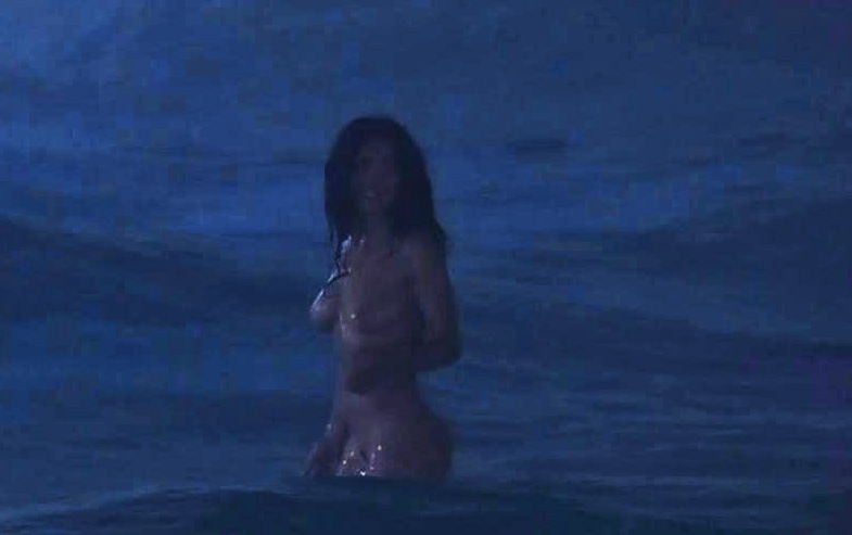 Salma hayek pregnant boobs